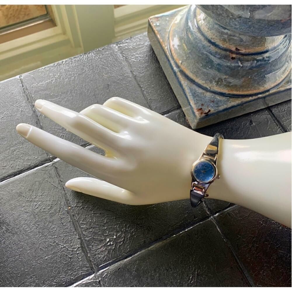 Rumours Quartz Japan Movement 6641 Blue face, 5-point charm, Women's, Marked